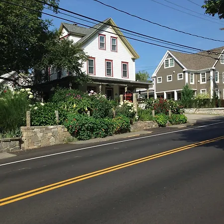 Scotch Hill Inn